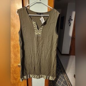 APT 9 Green Sleeveless V-Neck light & Flowy Dress Size L